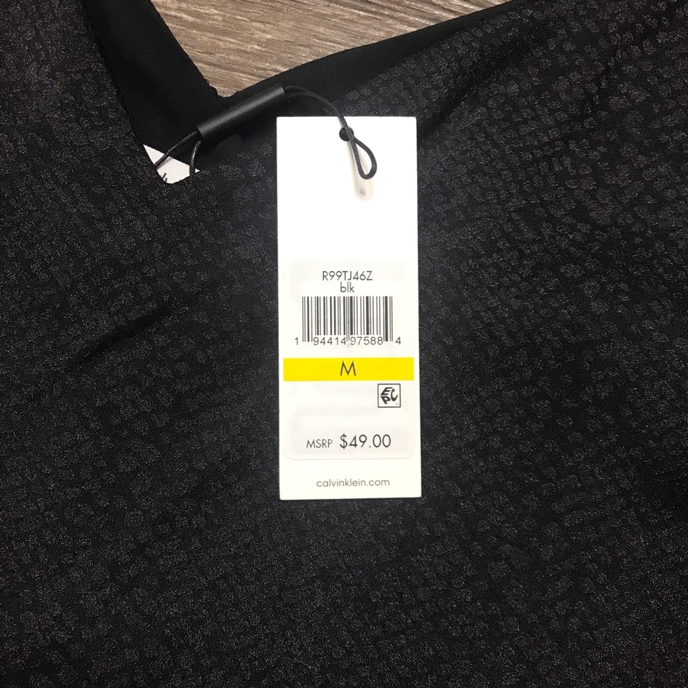 SOLD ✨ Calvin Klein Snake Print Shine Tank Top - Picture 3 of 10